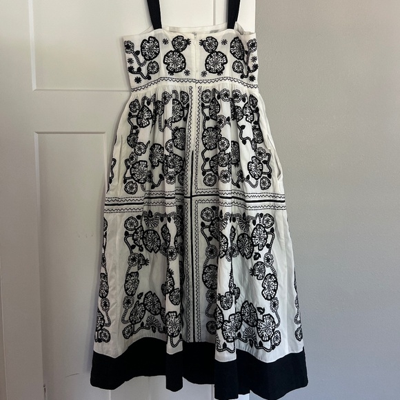 Johnny Was Embroidered Dress - Picture 3 of 16